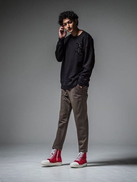 RC chenille velours fleece drop trainer / 裏起毛ロゴワッペントレーナー / ブラック 【RESOUND CLOTHING】