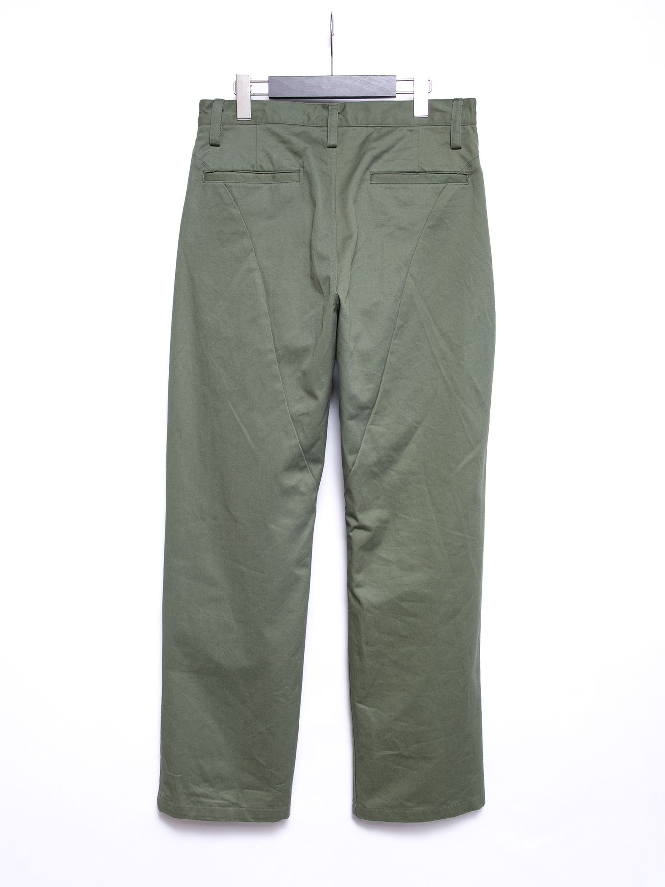【予約品 4月6日(月) 締切】Cotton High-count Chino cloth Wide Tapered Pants / コットン ハイカウント チノクロス ワイドテーパードパンツ / オリーブ