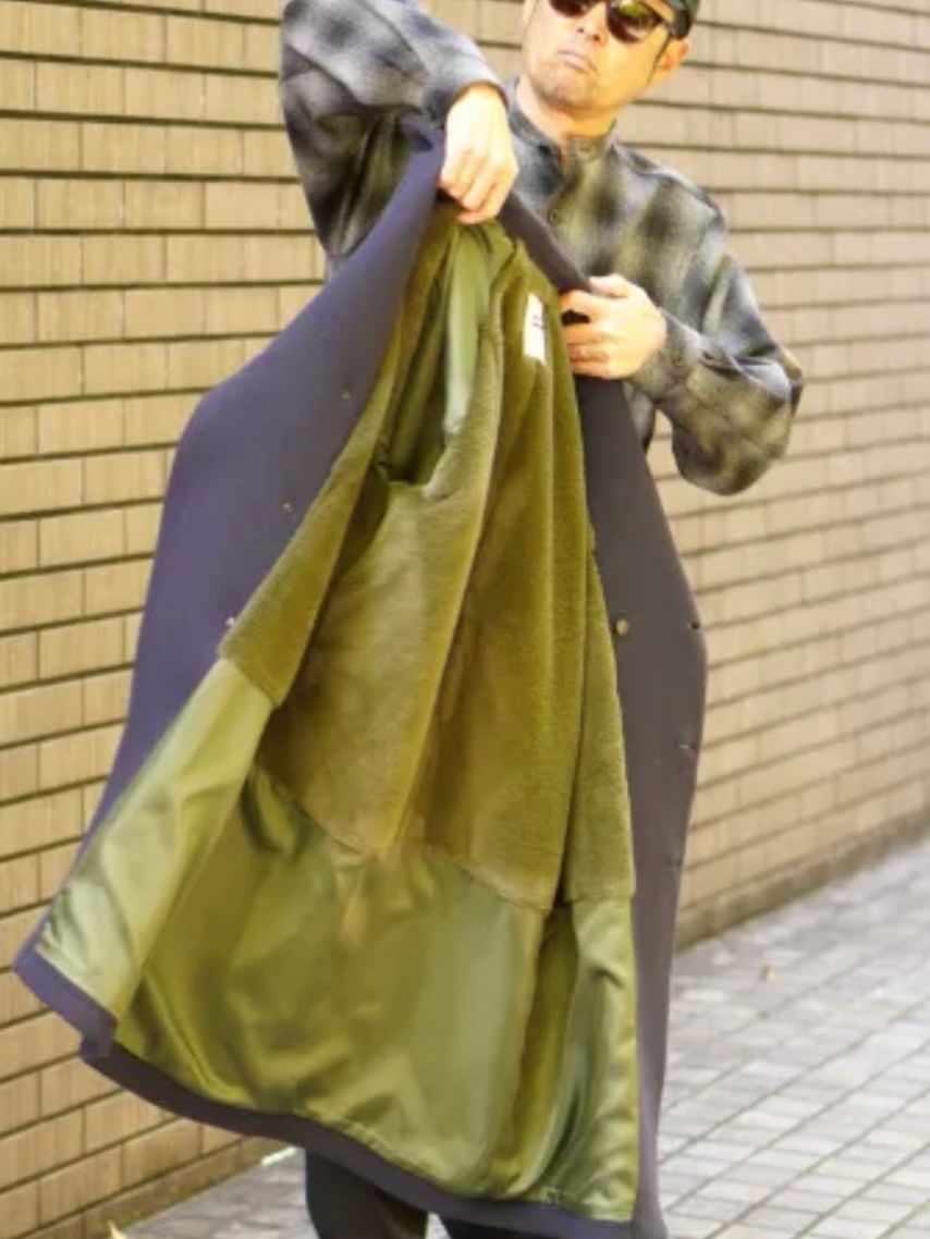 ウールモッサダブルオーバーコート NAVY 裏地ボアファー