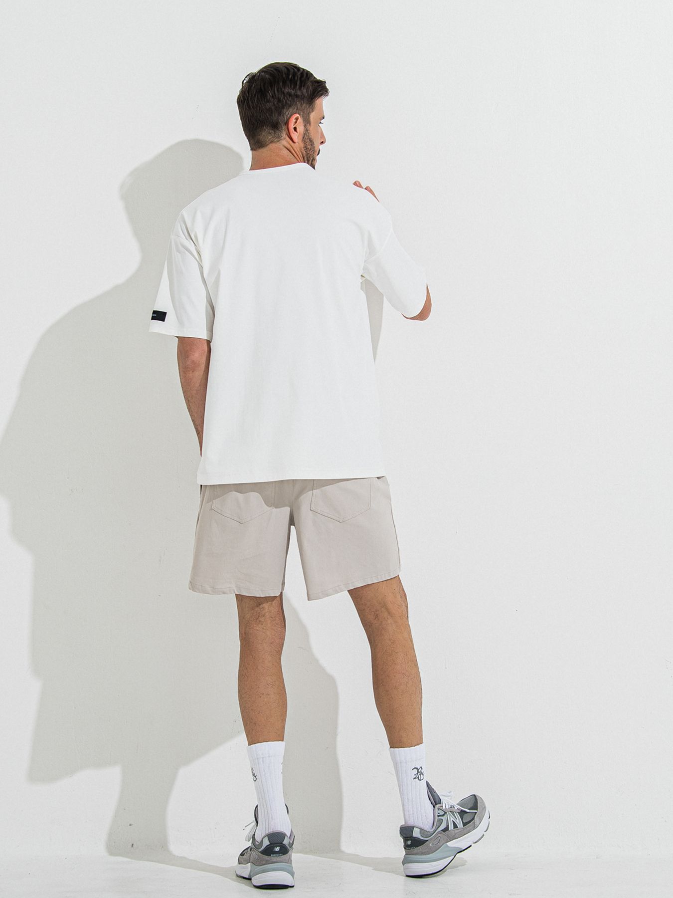 【予約品 】TV NYLON SHORTS / ティーヴィーナイロンショーツ / グレージュ