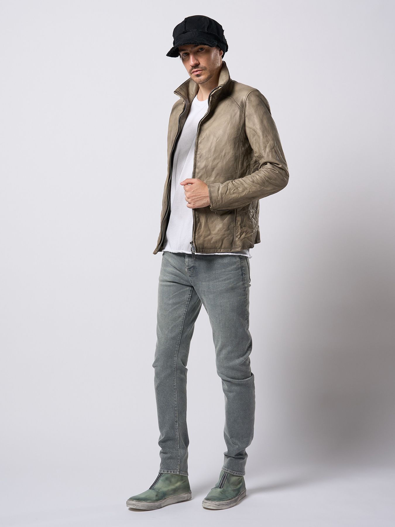 【予約品 9月23日(火) 締切】slim banana denim / スリムバナナデニム / アイスグレー