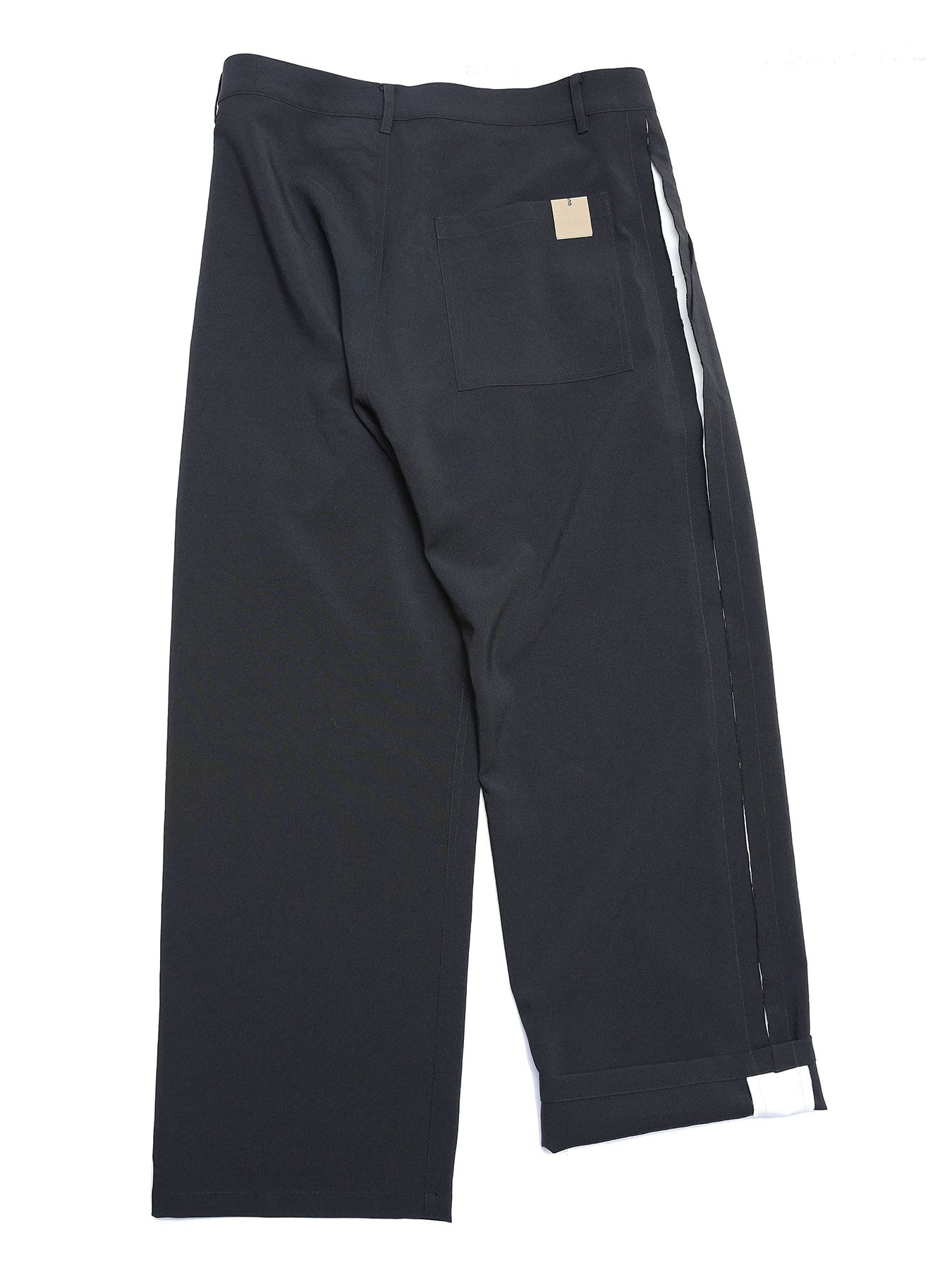 UNTRAD PANTS / ブラック×ホワイト【QUOLT】