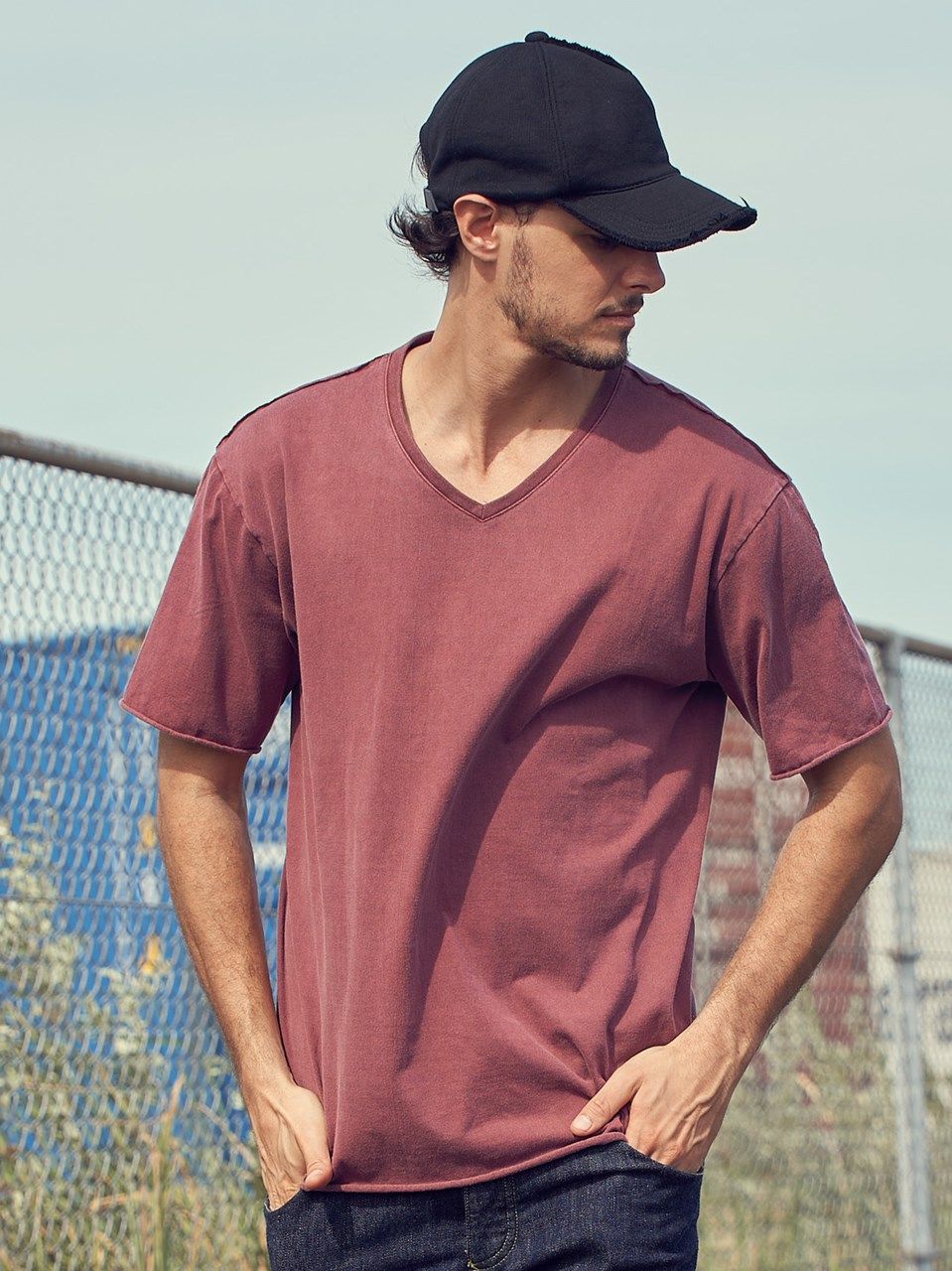 《予約品》 wide cut-off V-neck S/S / VネックTシャツ / ダークピンク