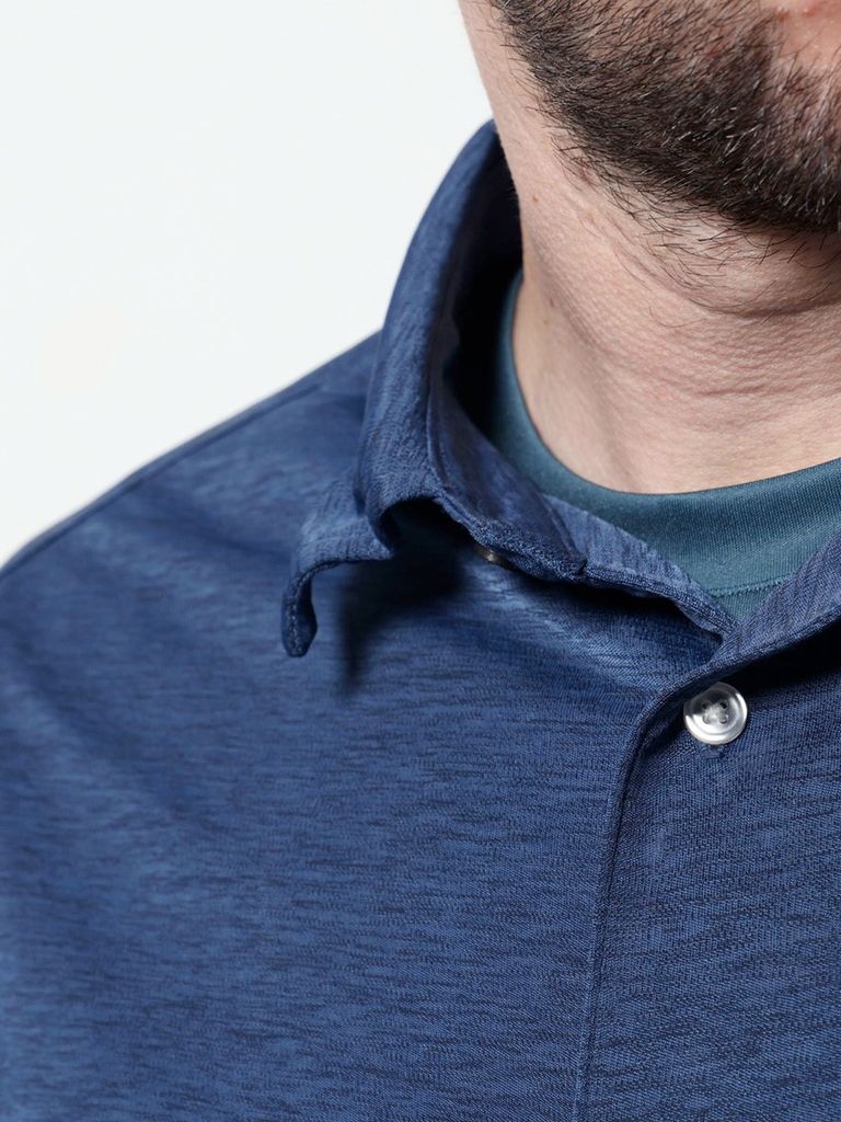 参考画像：ネイビー