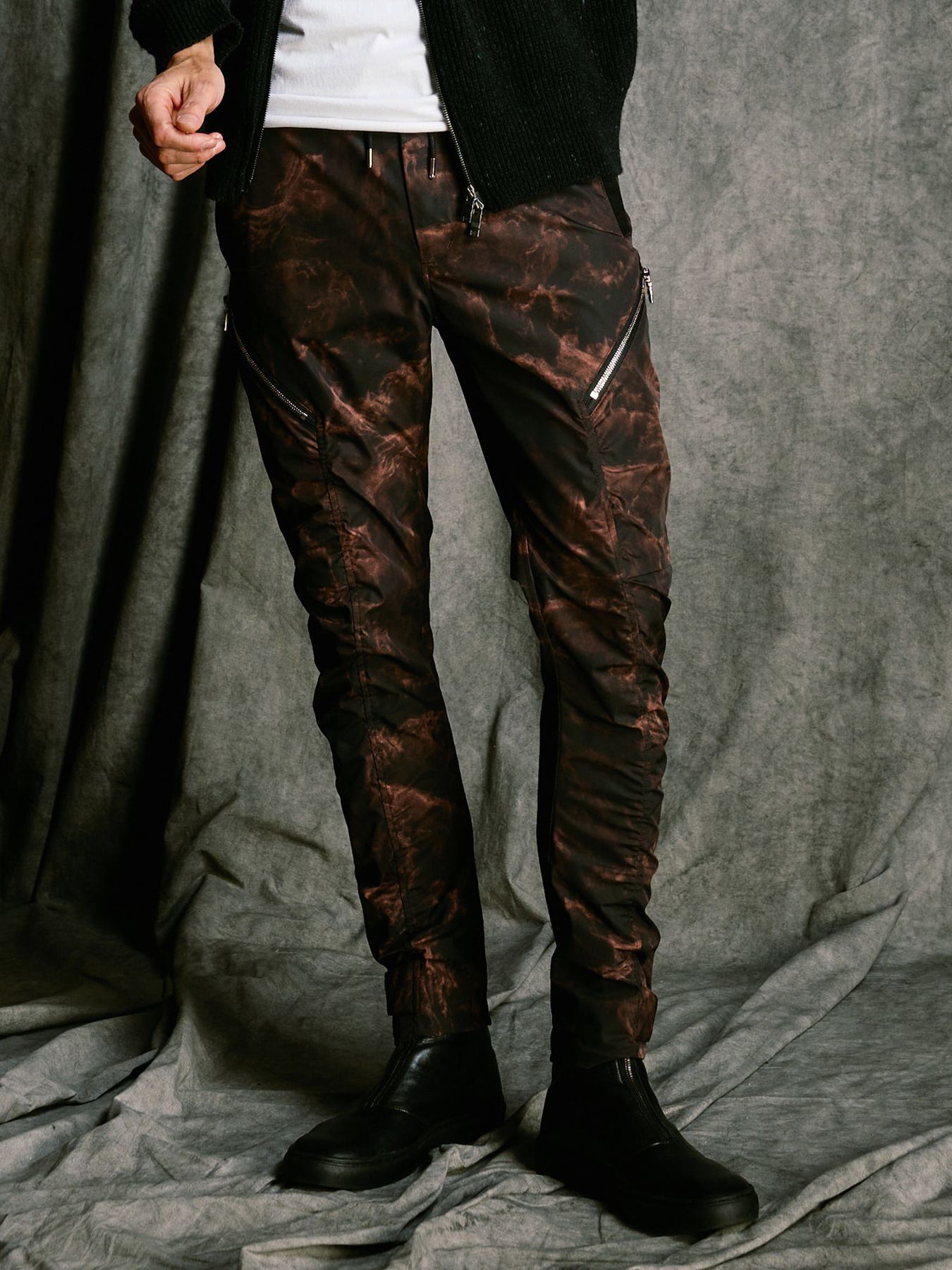 【予約品 4月19日(日) 18時締切】puckering banana teck pants / パッカリング バナナ テックパンツ / スモークプリント