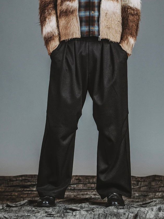 ツータックイージーパラシュートトラウザーズ ブラック【NOID.】