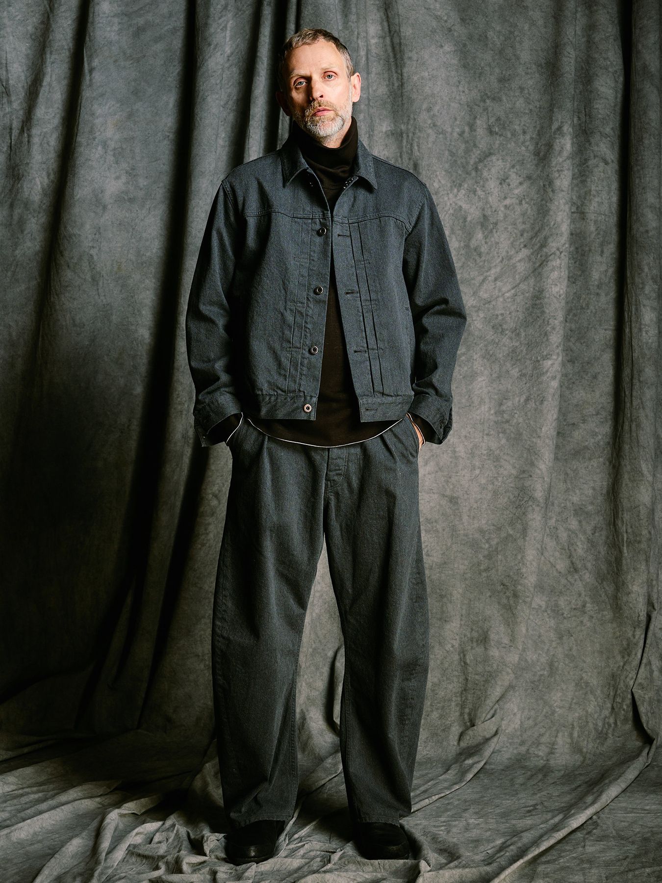 【予約品 4月19日(日) 18時締切】wide banana denim(OW)  / ワイドバナナデニム ワンウォッシュ / ダストチャコール