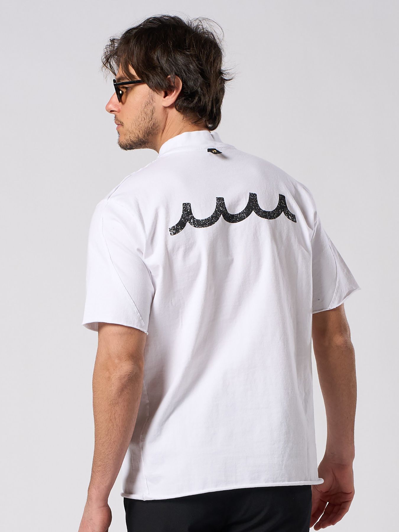 【予約品 1月25日(日) 締切】muta × wjk collection：cut-off mock S/S (printed) / カットオフ モックネック ショートスリーブ / ホワイト