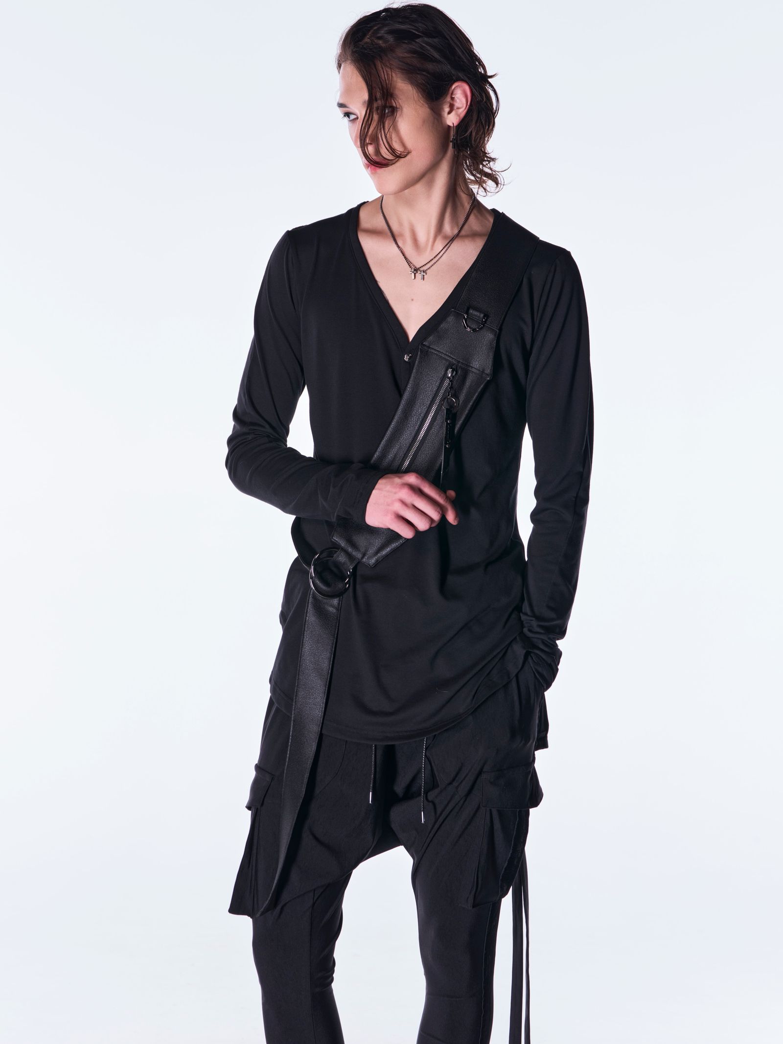 【予約品 6月29日(月) 締切】Emboss Silley Jersey Body Bag / ボディーバッグ / ブラック