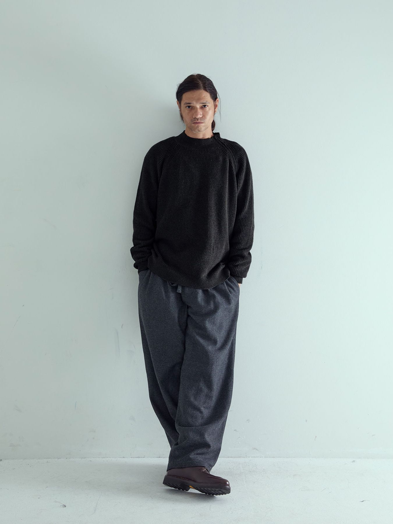 【予約品 】ZIPHI / ジップ ハイネック ニット / ブラック