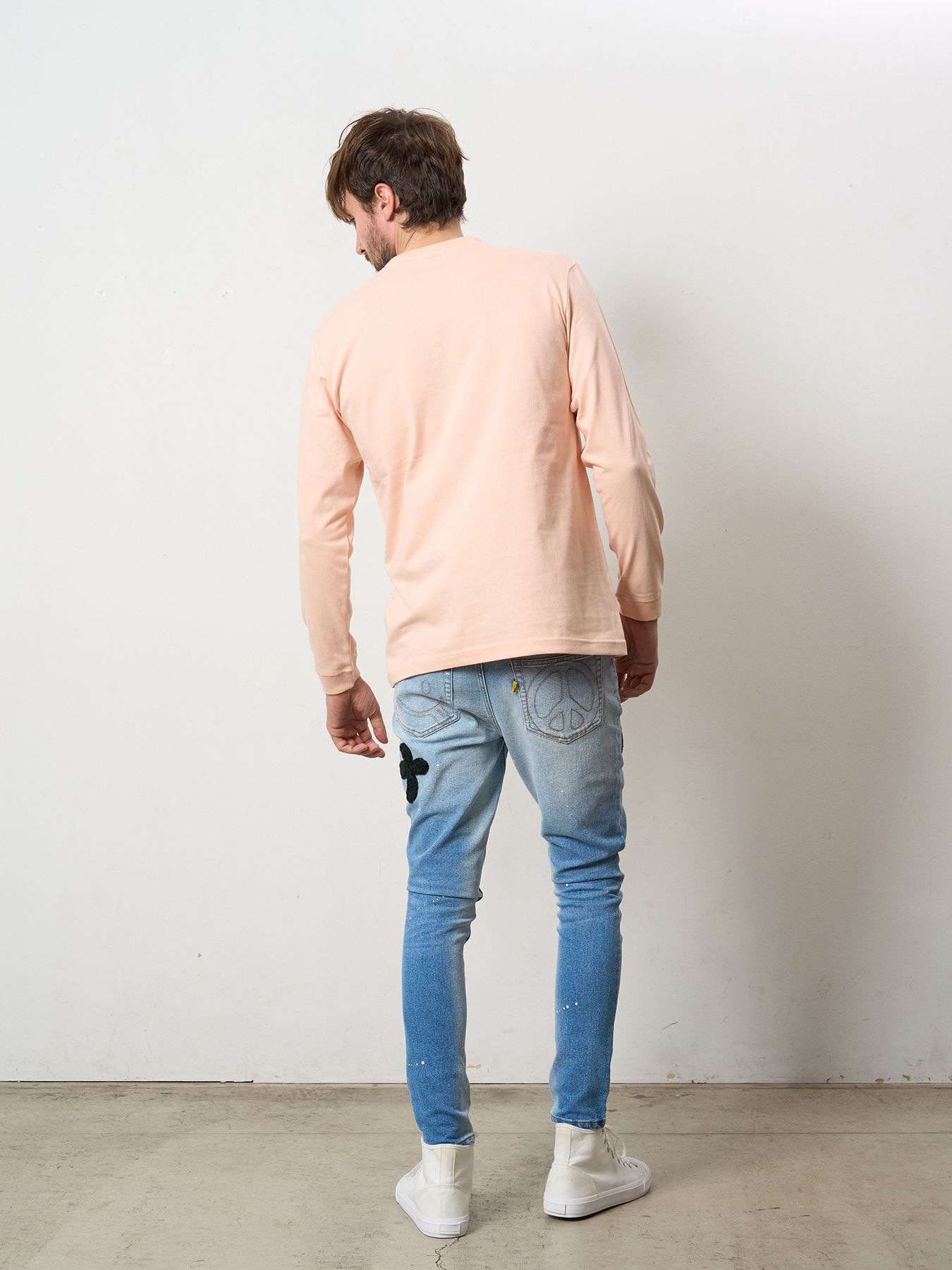 【予約品 5月8日(木) AM10時 締切】 5.6ozコットン天竺 LOST HEARTS シークインLS Tシャツ / ペールピンク