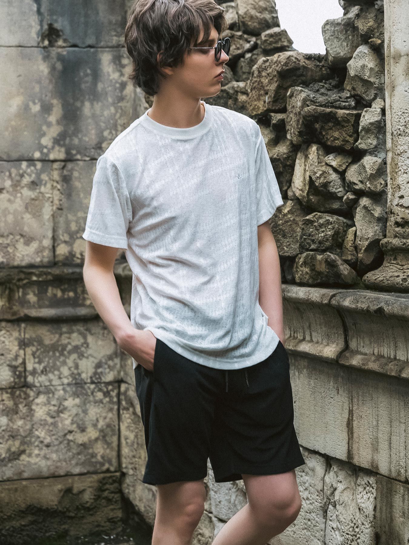 RANDOM HOUNDSTOOTH JACQUARD T-SHIRT / ホワイト【1PIU1UGUALE3 RELAX 】