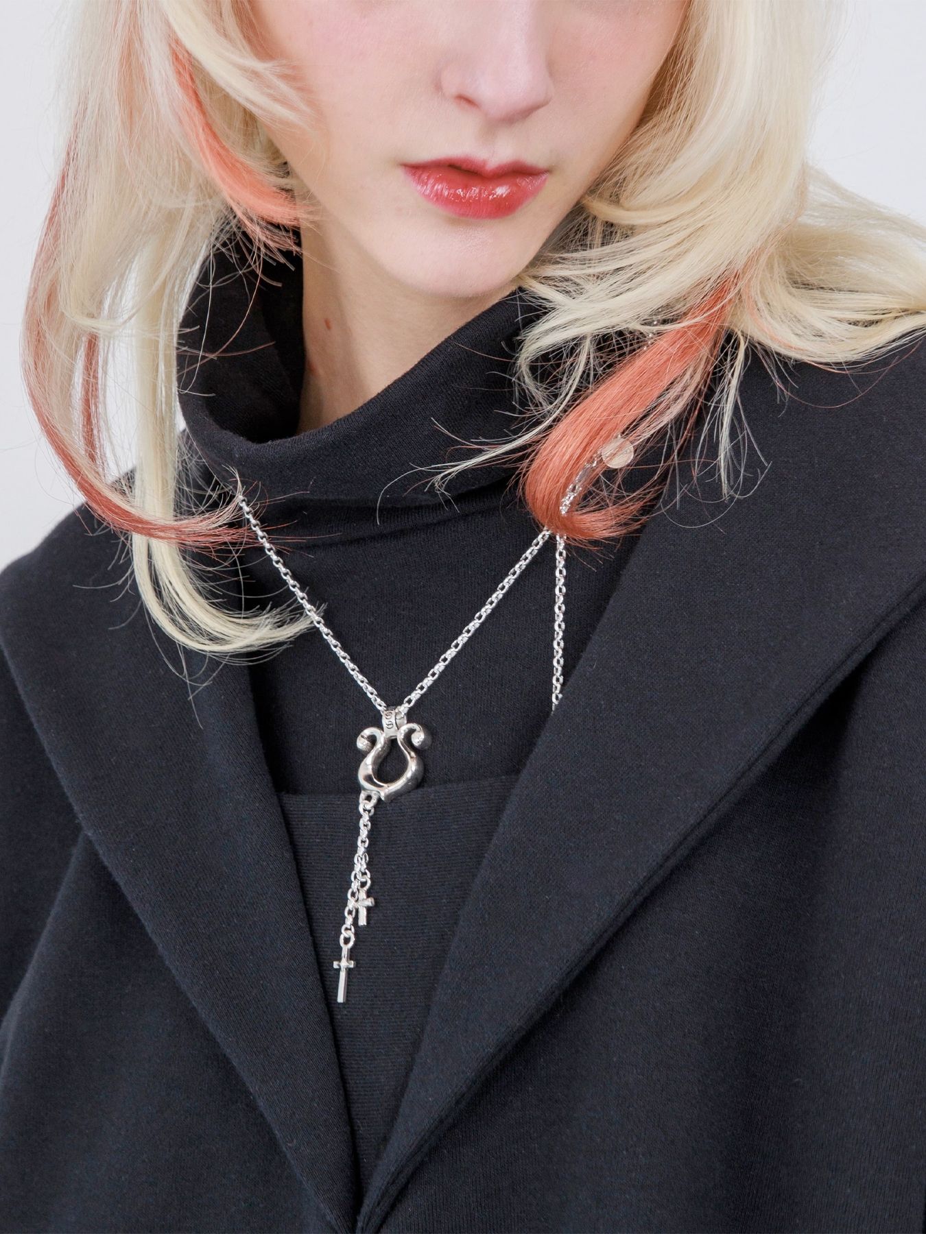 《受注生産》RHYTHMIC HORSESHOE LARGE with CROSSES NECKLACE #1 with GODSIZE® I.D. TAG / リズミックホースシュー・L ウィズ クロス #1ネックレス ゴッドサイズ® I.D.タグ / 注文から2～3週間後入荷予定