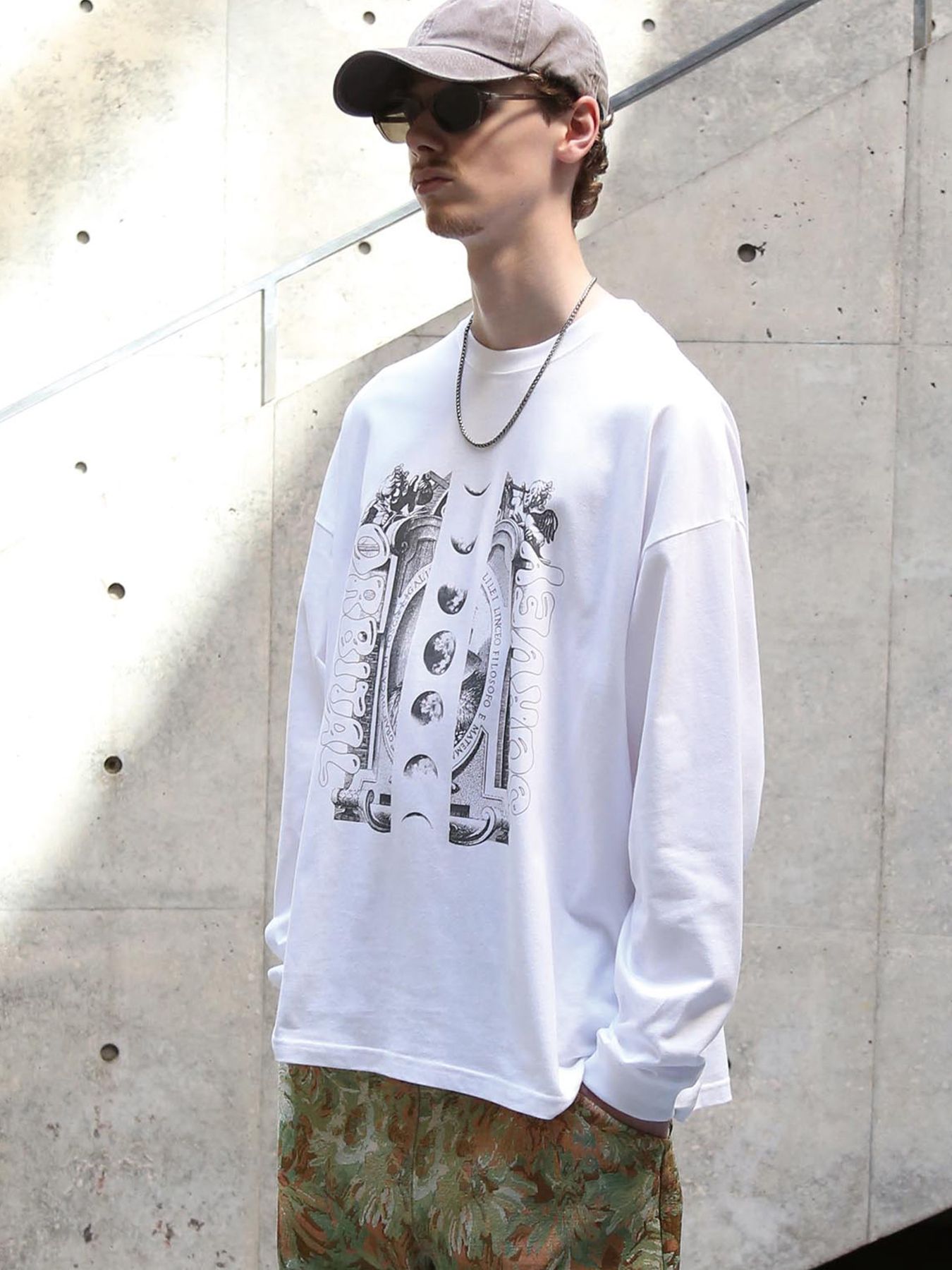 【予約品】ORBITAL WIDE-TEE / プリントワイドTシャツ / ホワイト【QUOLT】