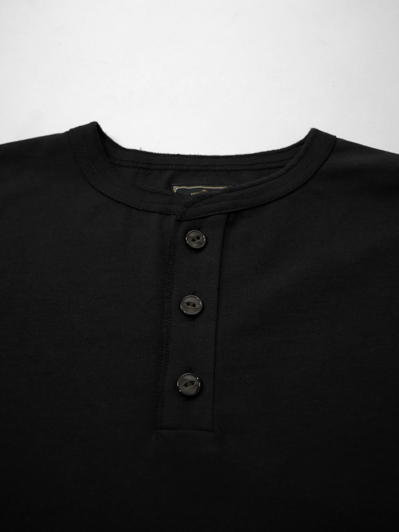【予約品】FLATSEAMME-HENLEY / ヘンリーネックカットソー / ブラック