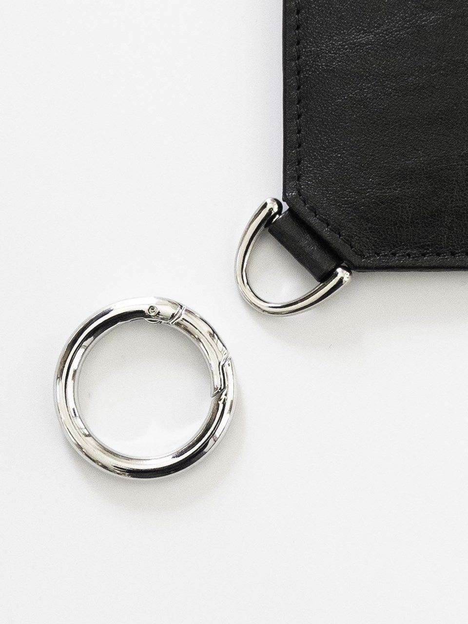 《予約品》 Dyneema® Leather RING L ZIP ウォレット  / ブラック
