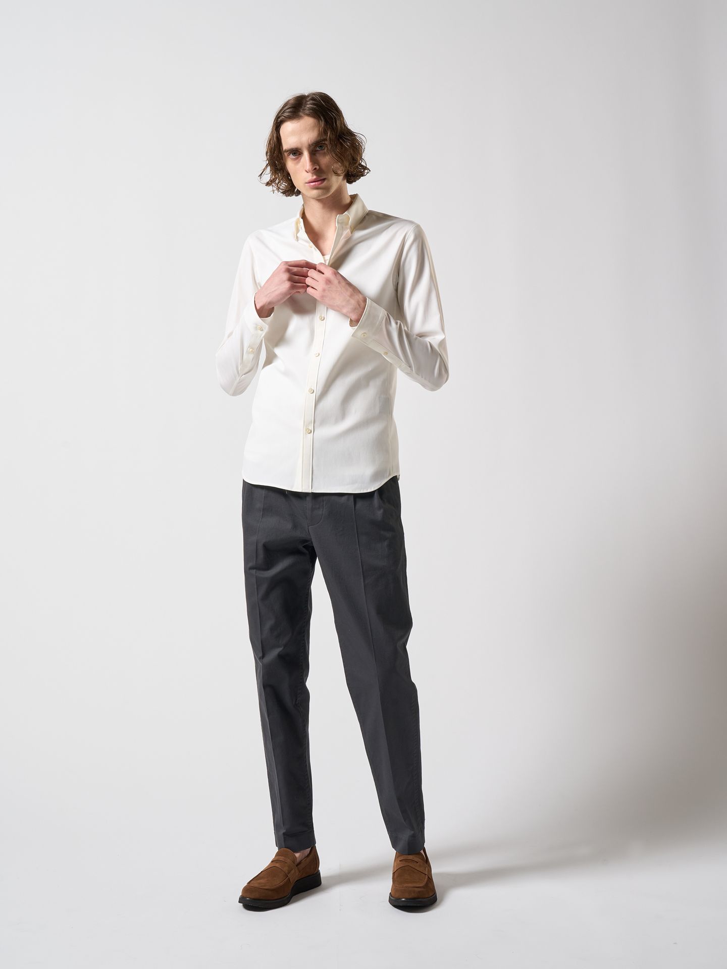 【予約品】 pressed tapered chino / チノパンツ /  グレー