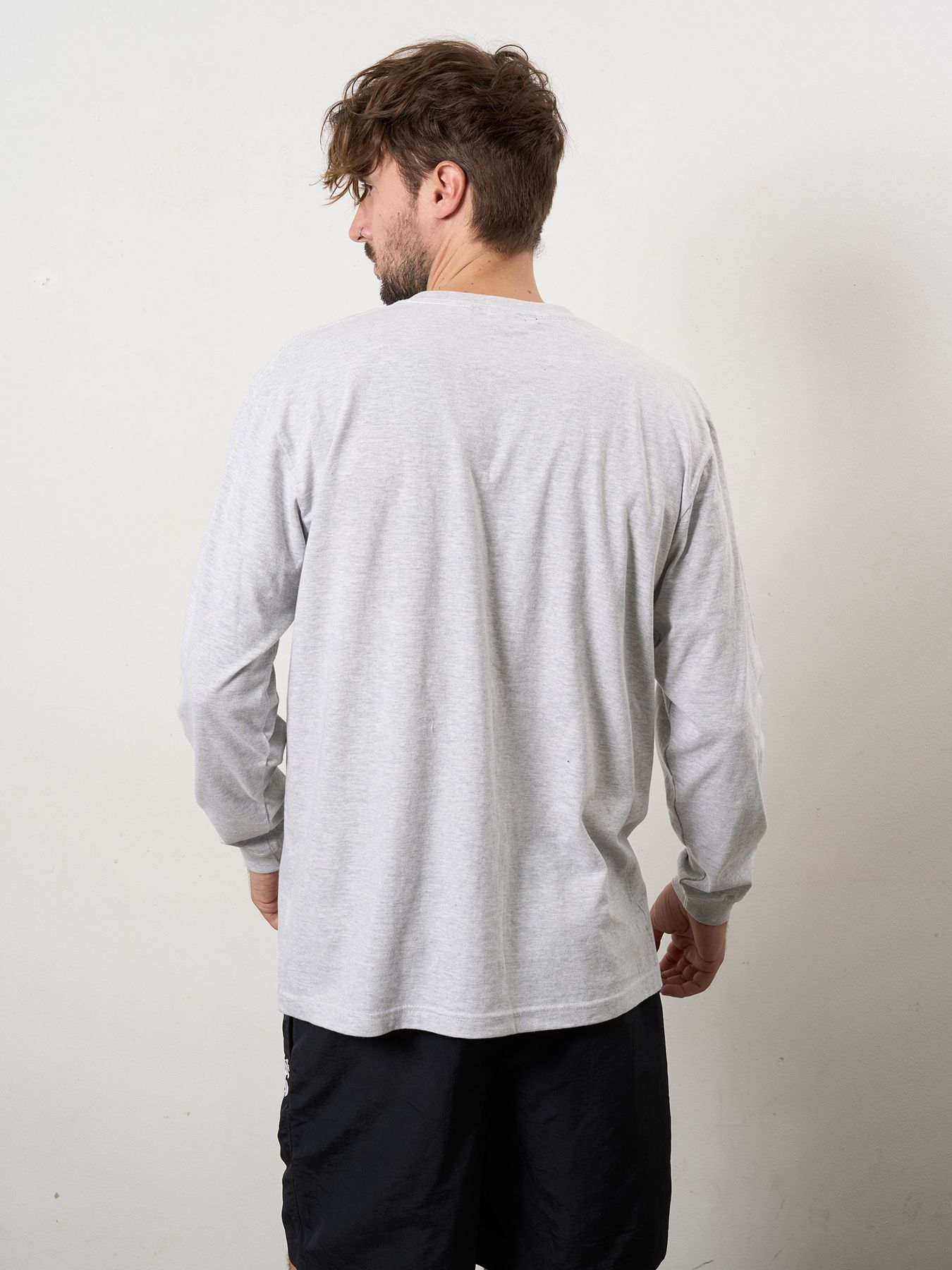 【予約品 10月16日(木) 締切】5.6ozコットン天竺 ウェービーロゴ&ドリップスマイル LSシャツ / アッシュ