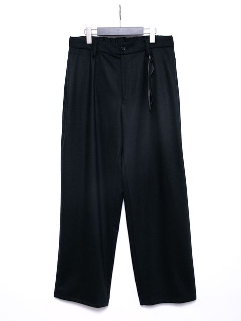 【予約品 4月6日(月) 締切】Stretch recycled wool cashmere blend Twill Barrel Wide Pant / カシミア混 ストレッチ リサイクルウール ツイル バレル ワイド パンツ / ブラック