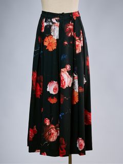 【予約品 10月26日(月) 締切】THEONENESS-FLORA Drape Slacks / ドレープスラックス / ブラック