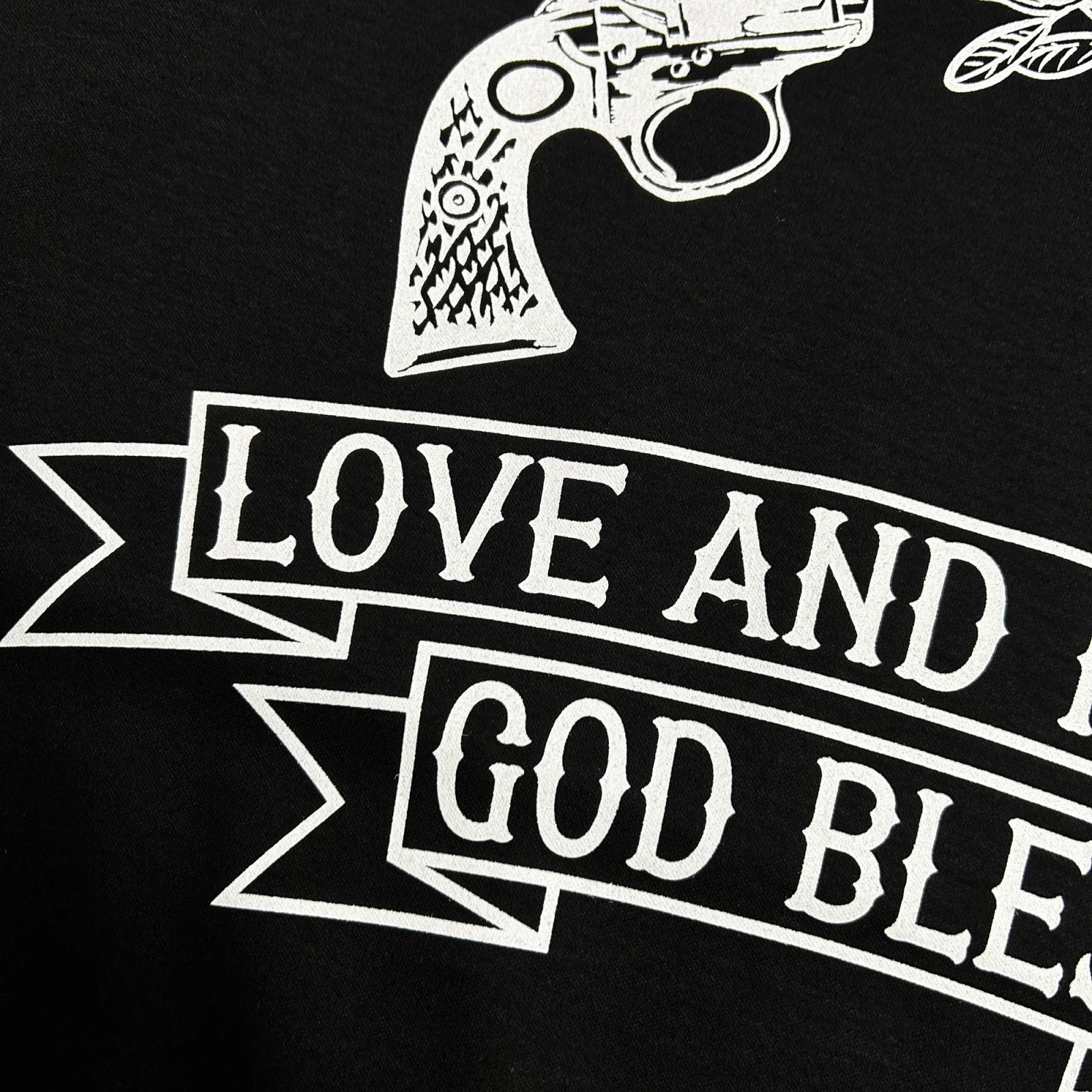 OLIVE TREE CROSSGUN T-SHIRT / BLACK / roarguns
