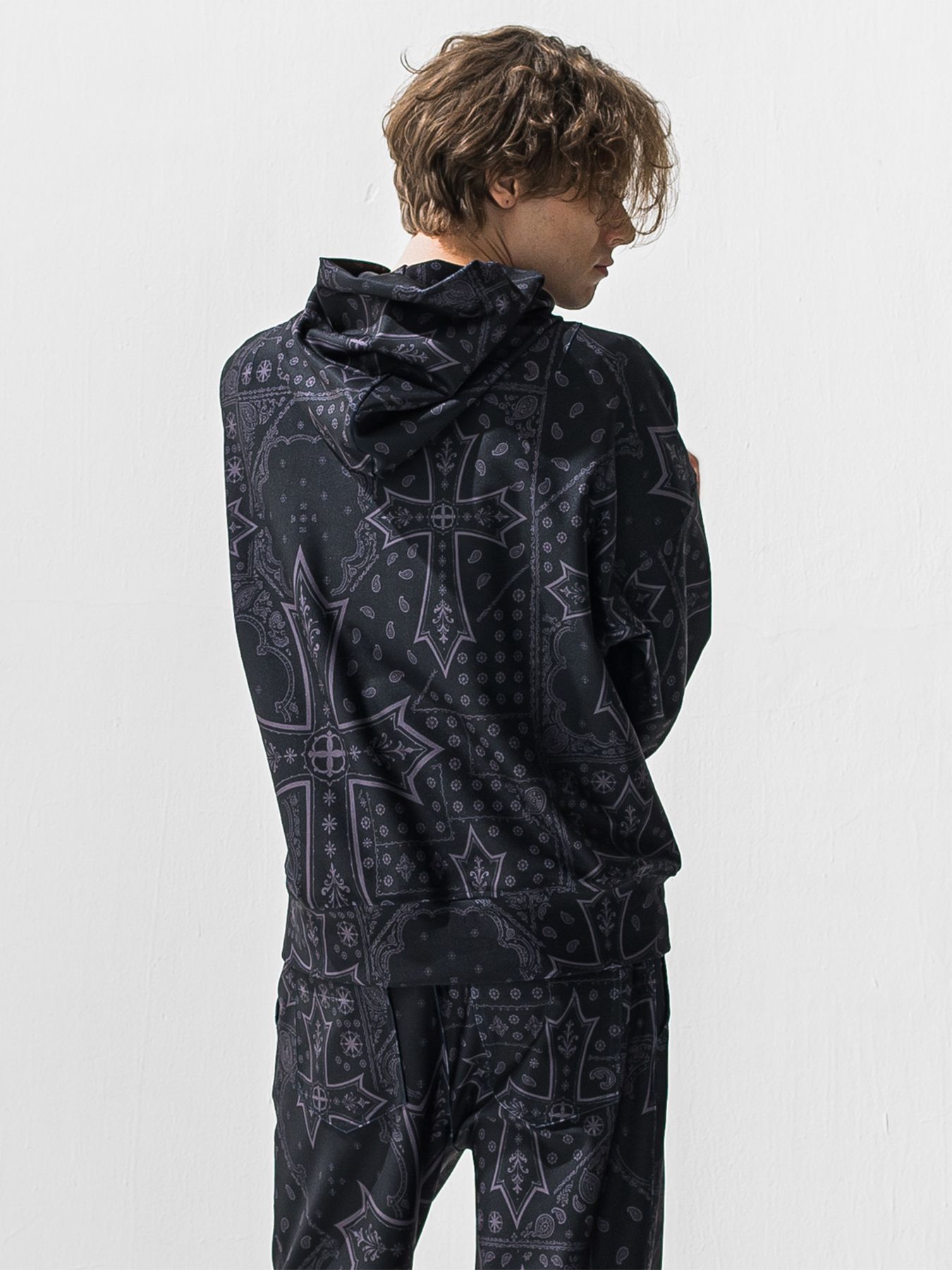 【予約品 9月6日(日) 締切】OVER HOODIE / トリコット オーバーパーカー / クロスブラック