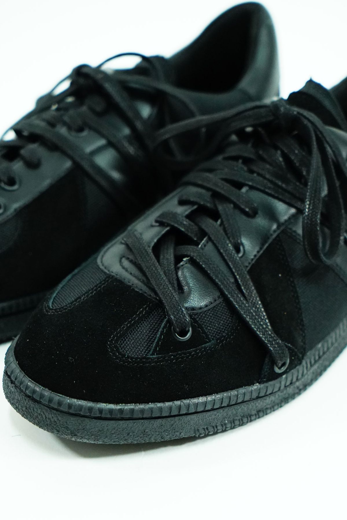 GERMAN TRAINER Lethercombi / ブラック 【EGO TRIPPING】