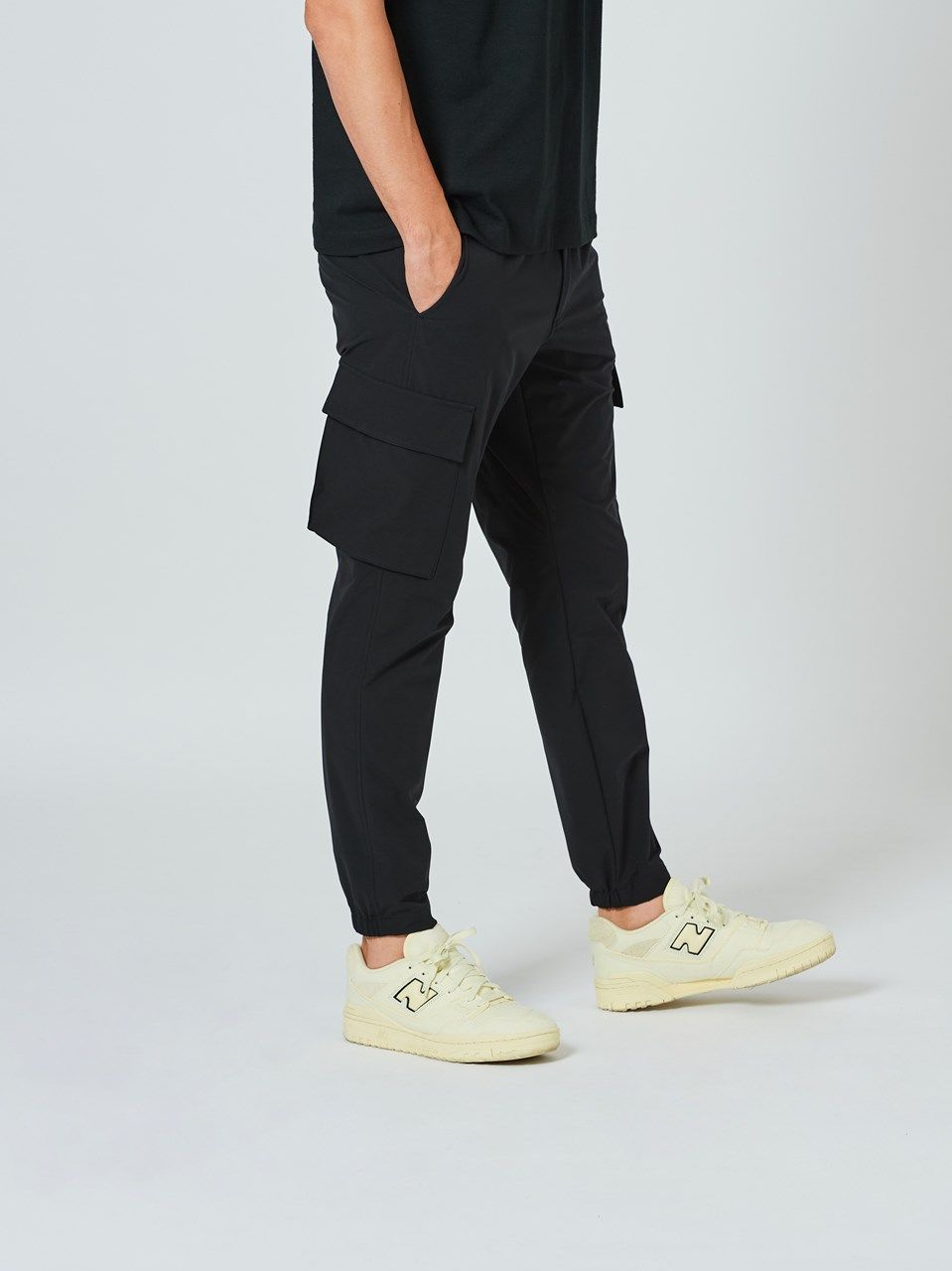 (予約品2023年10月19日18時締め) Light Dry Stretch Cargo Pants / カーゴパンツ / ブラック