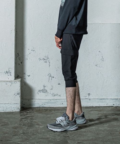 《予約11月17日19時締め》 cargo cropped PTクロップドカーゴパンツ / ブラック