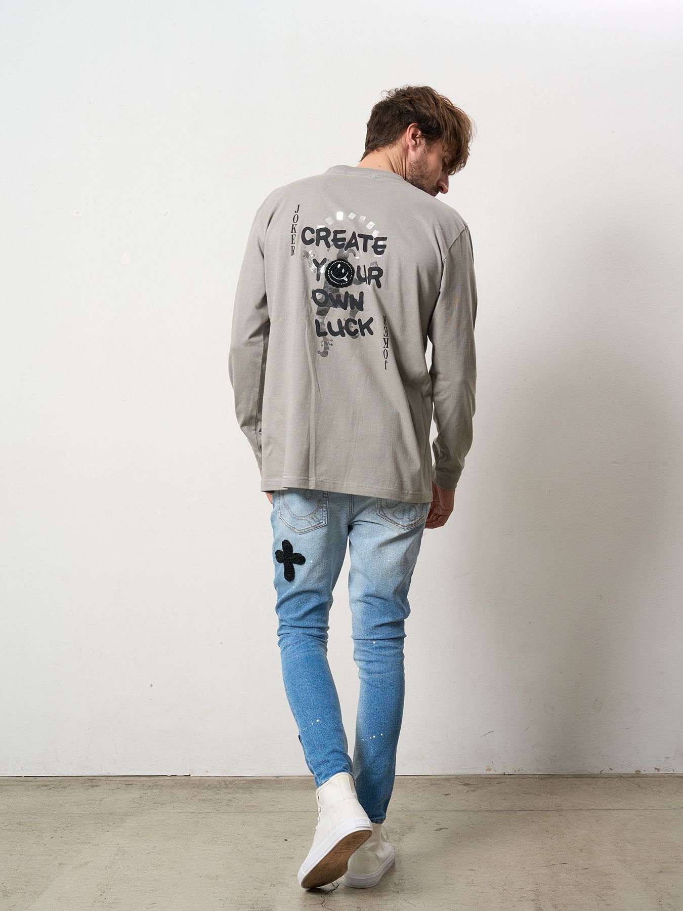 【予約品 5月8日(木) AM10時 締切】 5.6ozコットン天竺 CREATE YOUR OWN LUCK&マルチパッチワーク LS Tシャツ / チャコールグレー