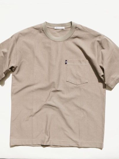 タックボタンプリントTシャツ / グレー