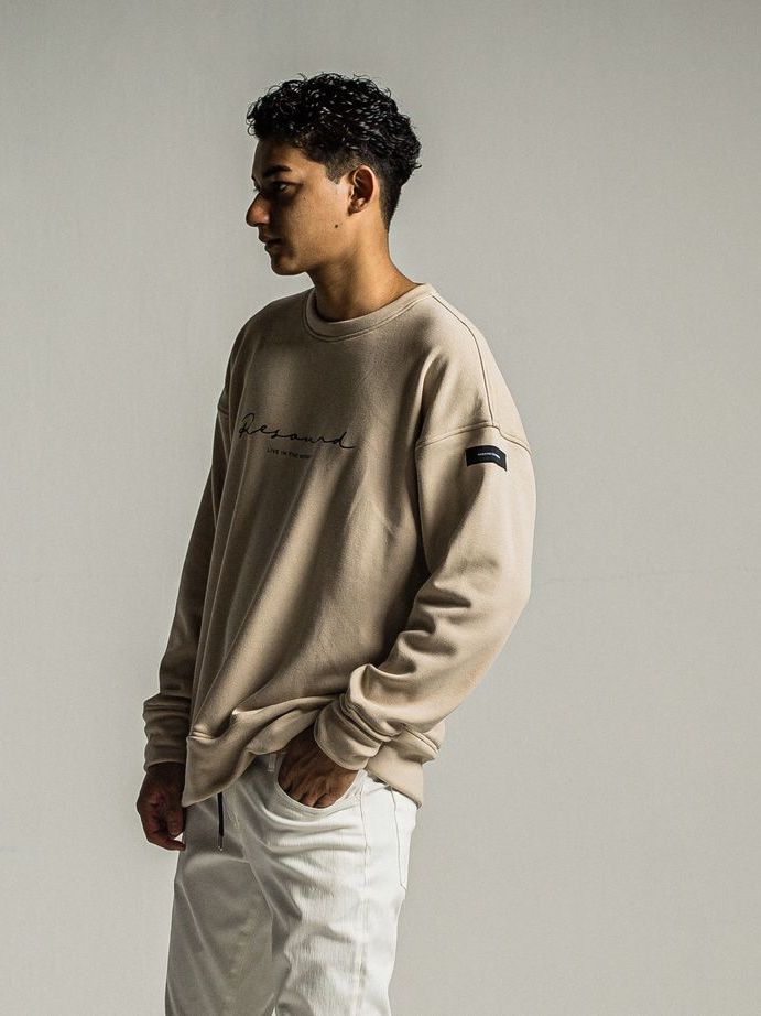 《予約9月1日18時締め》 handwriting rogo  velours fleece drop trainer  / ルーズトレーナー / ベージュ