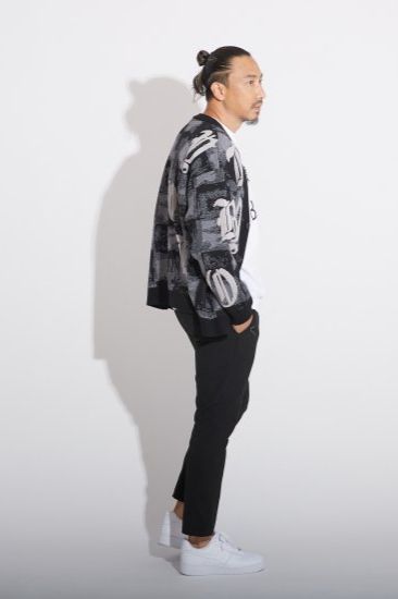 MOSAIC PATTERNED KNIT CARDIGAN/ ブラック 【BOY LONDON】