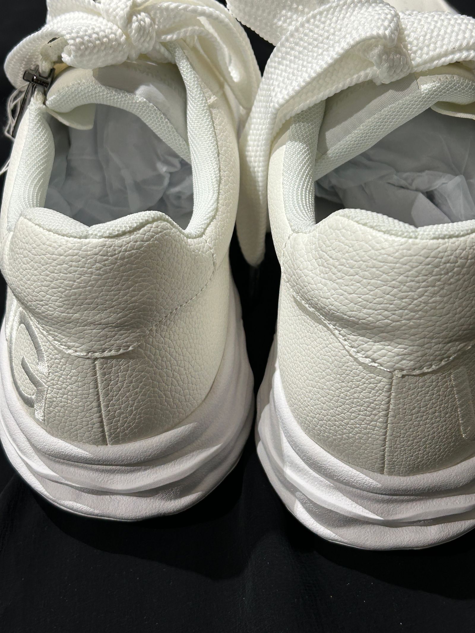 DISTORTED SOLE スニーカー / ホワイトUSX-26008