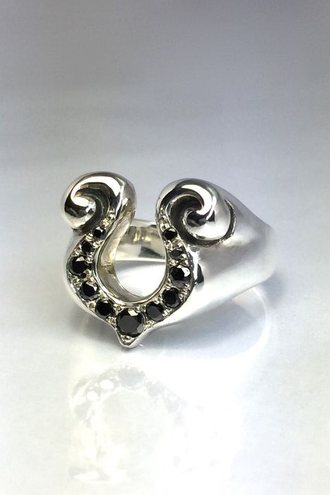 《受注生産》 RHYTHMIC HORSESHOE RING with BLACK CUBIC ZIRCONIA リング 【GOD SIZE】 注文から2～4入荷予定