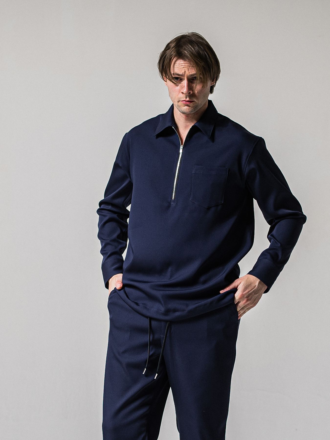 【予約品 11月16日(日) 締切】PULL OVER SATIN SHIRT / ジッププルオーバー サテンシャツ / ネイビー