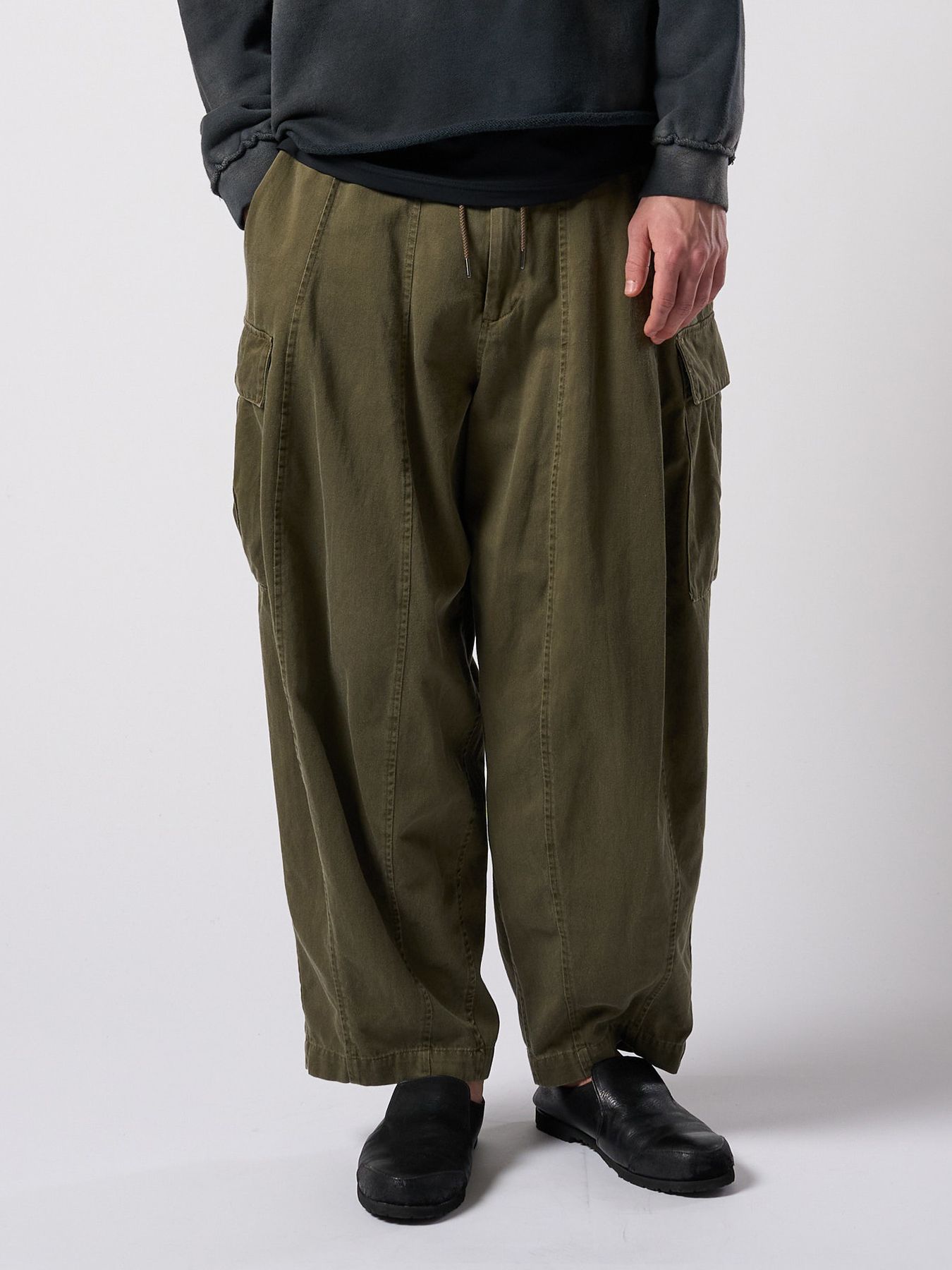 【予約品 4月19日(日) 18時締切】sulfur dyed light easy cargo / 硫化染め ライトイージーカーゴパンツ / フェードカーキ