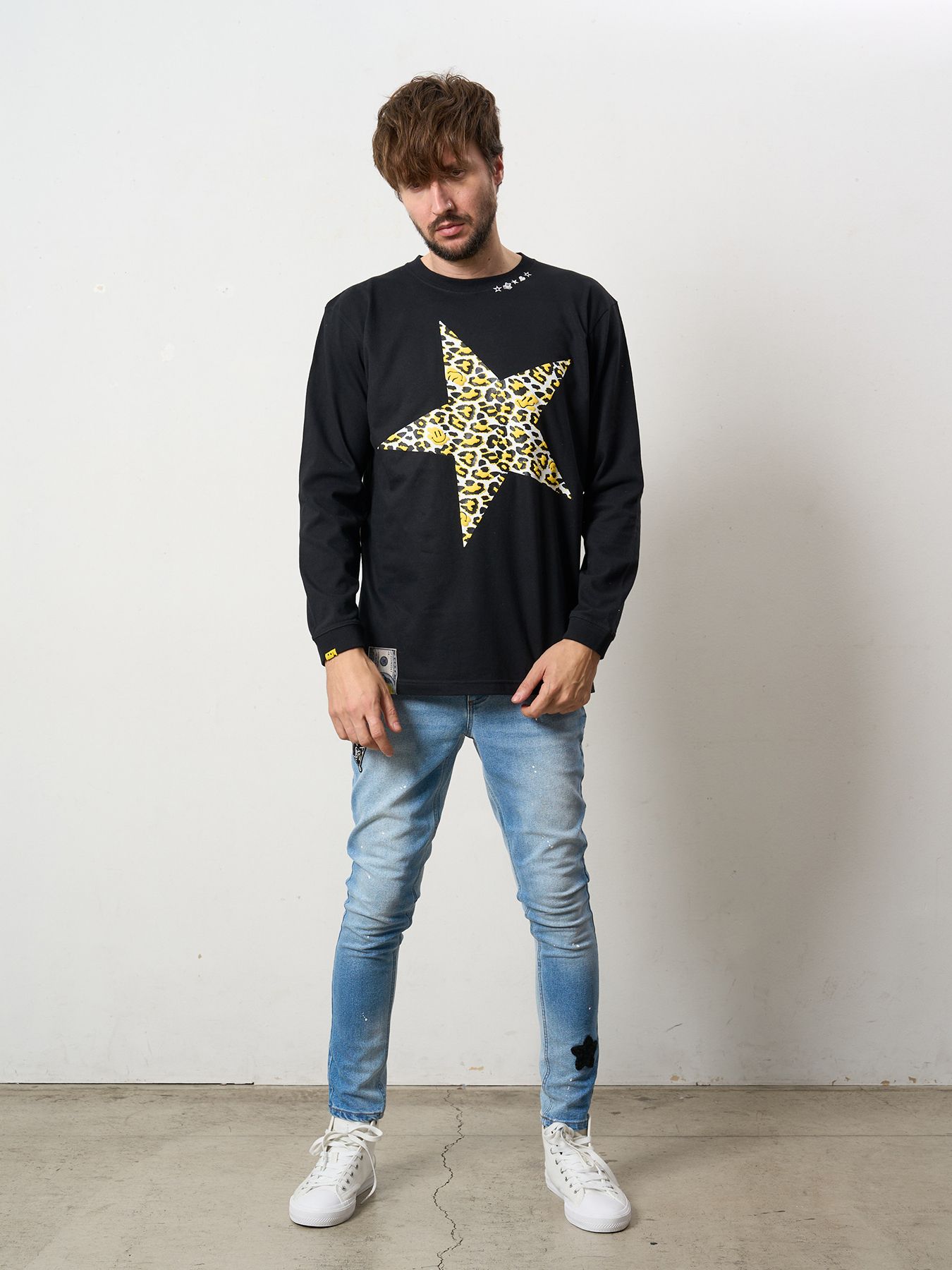 【予約品 5月8日(木) AM10時 締切】 5.6ozコットン天竺 レオパードスタースマイル発泡プリント LS Tシャツ / ブラック