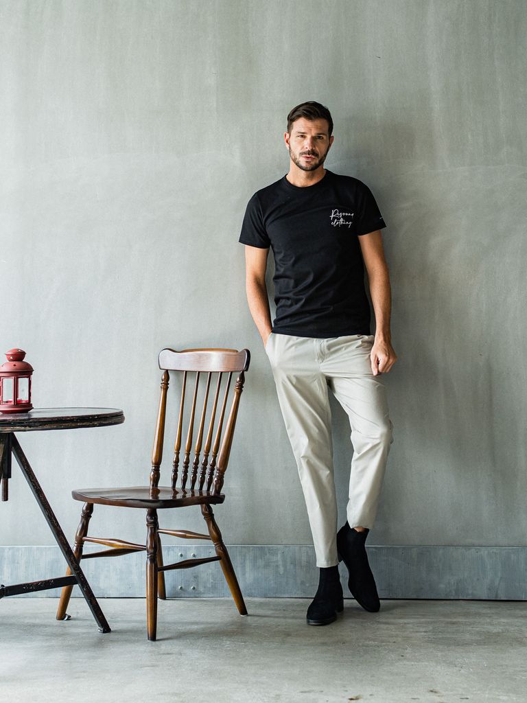 《予約品3月3日18：00締め》 ICON BASIC TEE / バックロゴTシャツ / ブラック・ホワイト