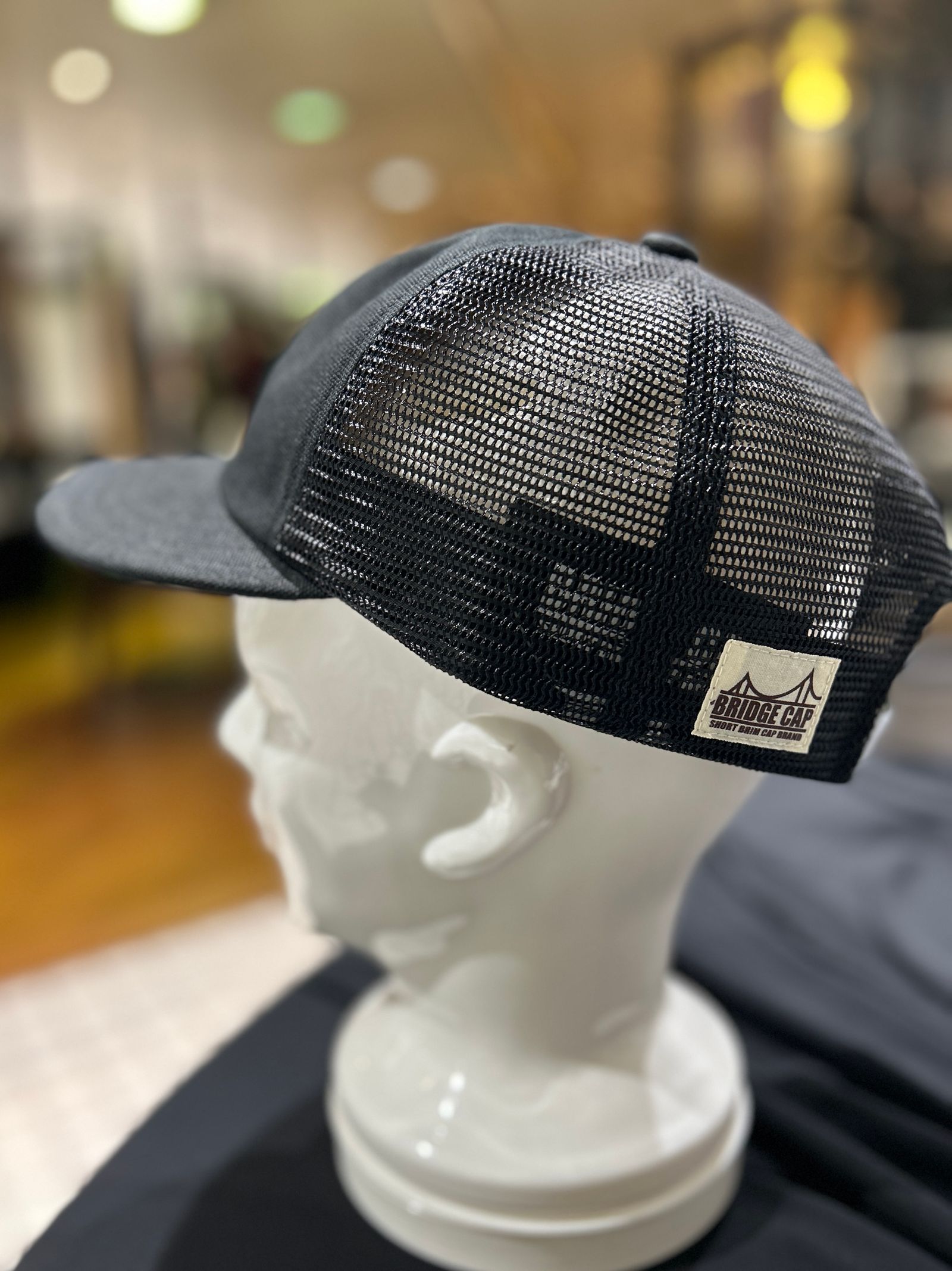 DUTCH PASSIONメッシュキャップ 大麻ブランド/ OPTIC 600H Mighty Shine - BRIDGE CAP TYPE1 MESHメッシュ ブラック