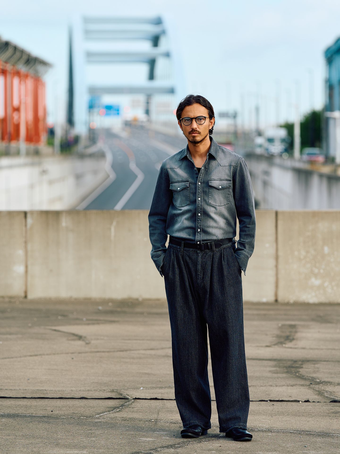 【予約品9月16日 10時締め】 2-tuck wide trousers / ワイドトラウザーズ / usedブラック