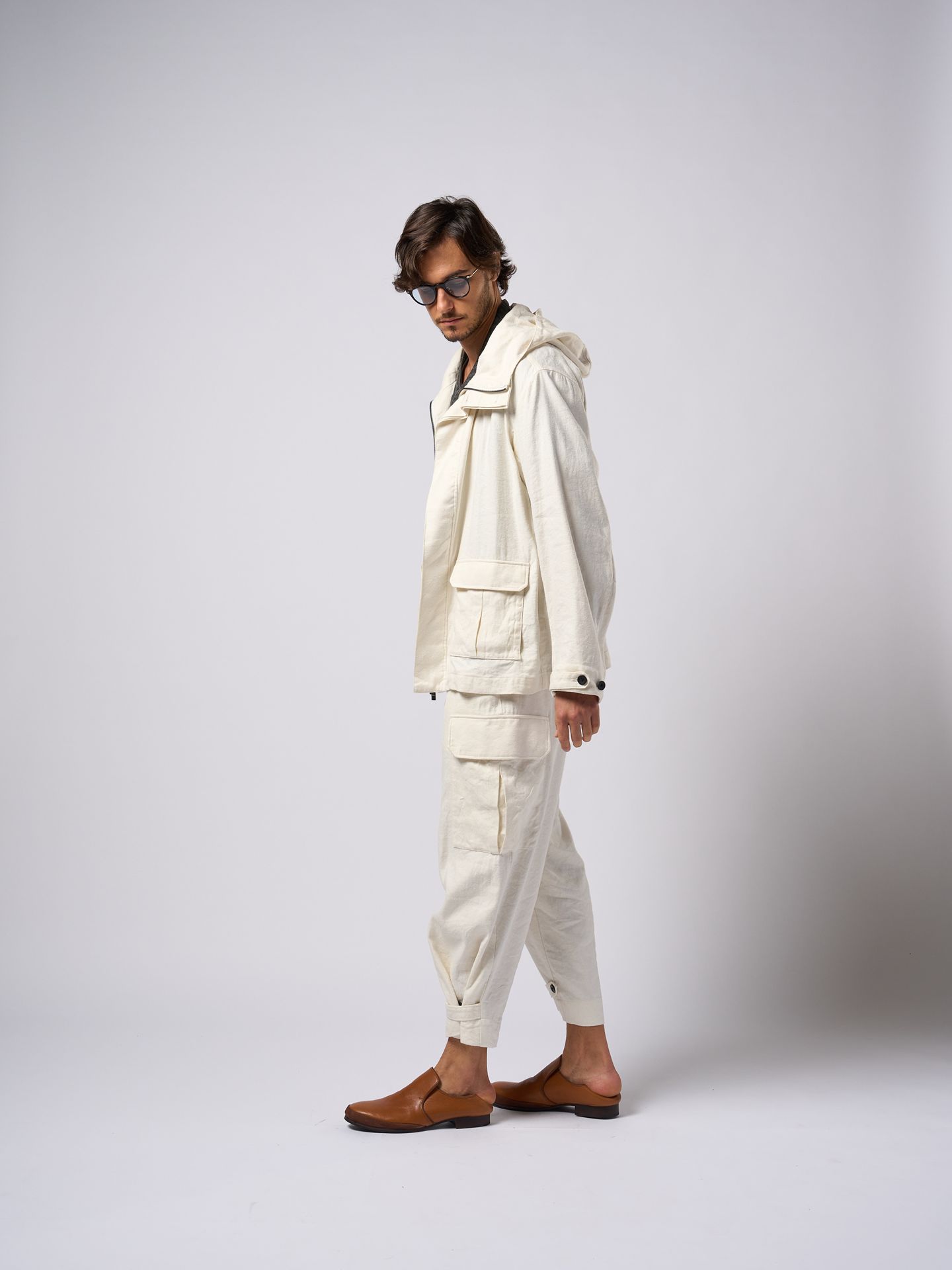 【予約品9月16日 10時締め】 side pocket easy cropped  / イージーパンツ / ホワイト