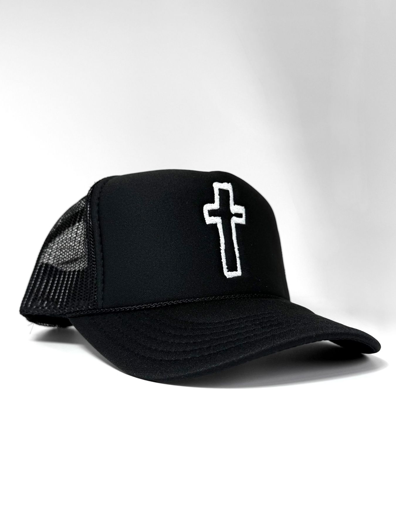 【予約品 6月21日(日) 締切】CROSS MESH BACK TRUCKER HAT / ブラック