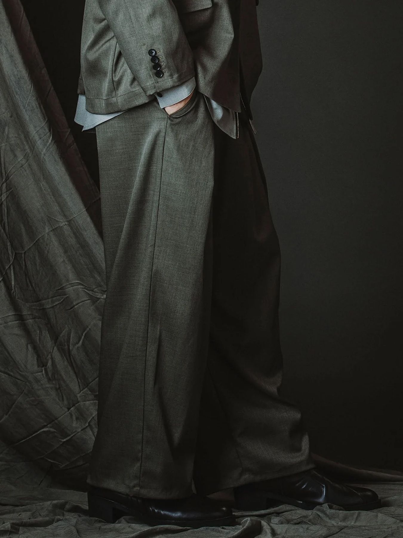 2WAYクロスタックイージーワイドトラウザーズ / グレー【NOID.】