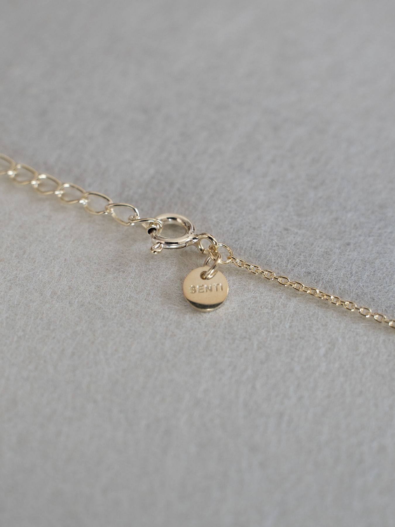 《予約品》 MICRO CHARM HEXAGRAM / チャーム / ゴールド 【Iroquois.SENTI】
