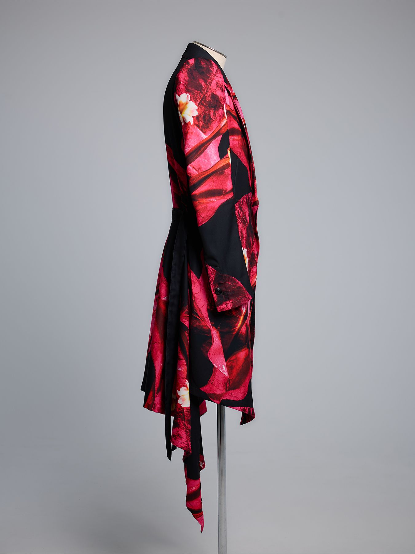 【予約品 5月18日(日) 締切】Costume Line：Power Shoulder Flare Jacket / パワーショルダーフレアジャケット / ブラックブーゲンビリア