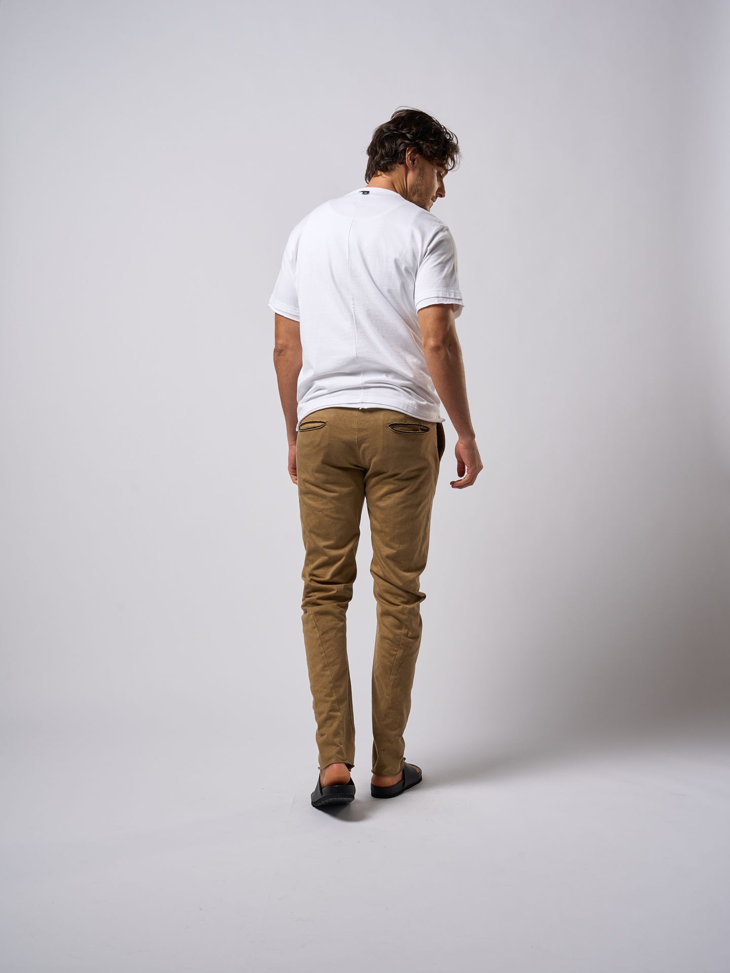 【予約品9月19日 10時締め】 crash leather pocket Tee  / Tシャツ / ホワイト