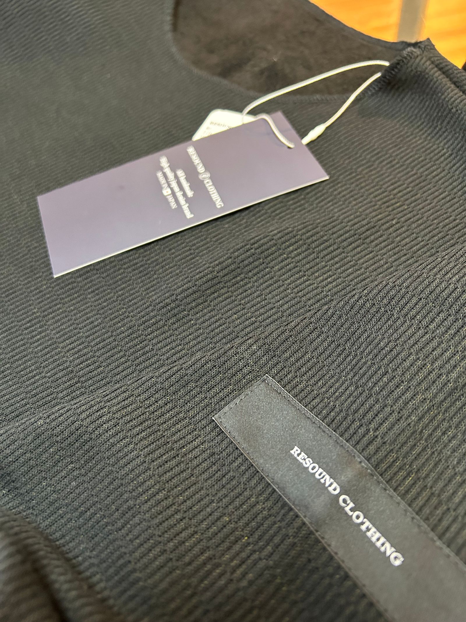 velours fleece neo thermal / 裏地特殊起毛ベロアフリースサーマル / ブラック 肩ロゴ刺繡入り 【RESOUND CLOTHING】 1