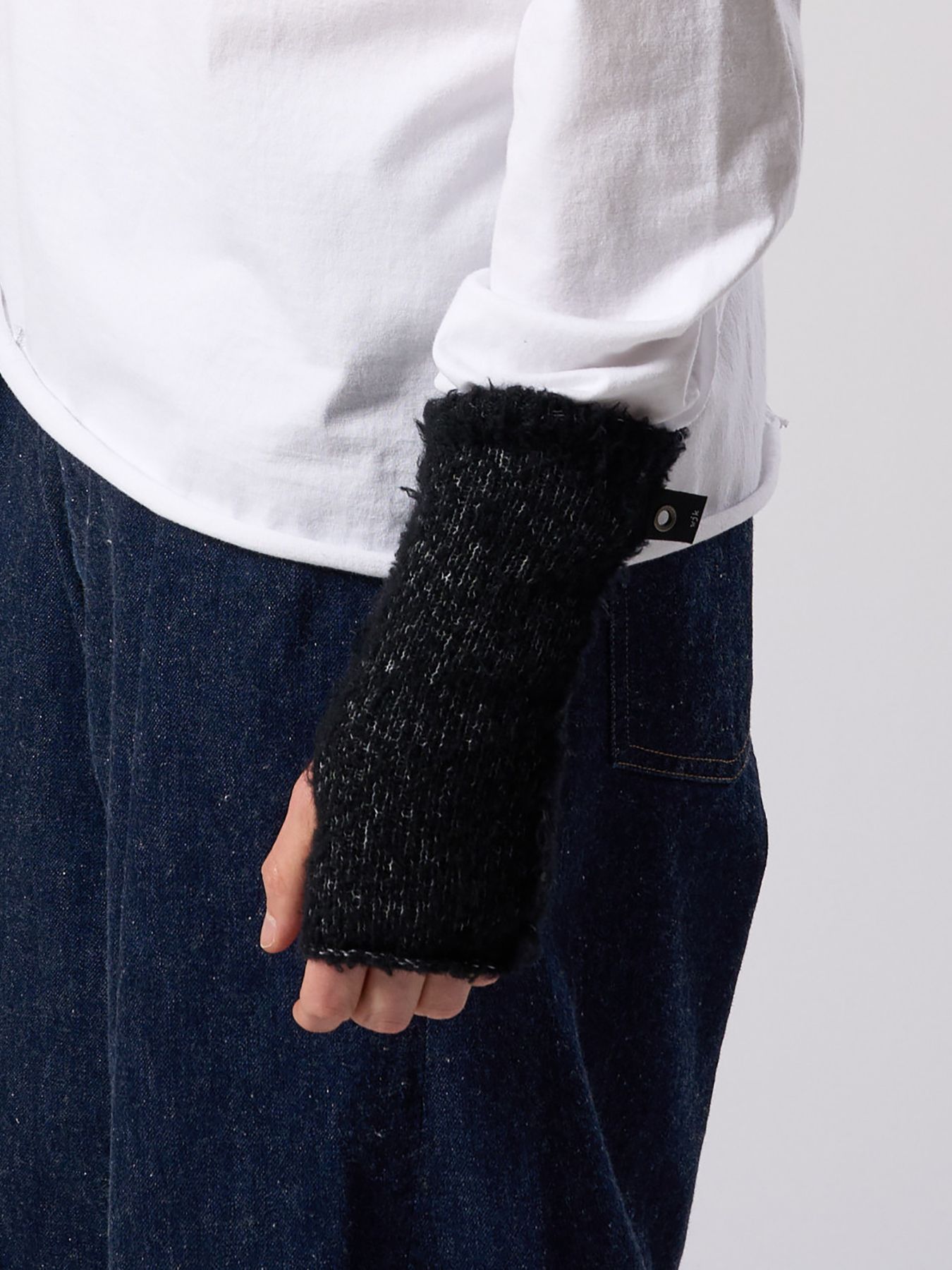 【予約品 4月19日(日) 18時締切】fancy yarn knit hand warmer / ニットハンドウォーマー / ブラック