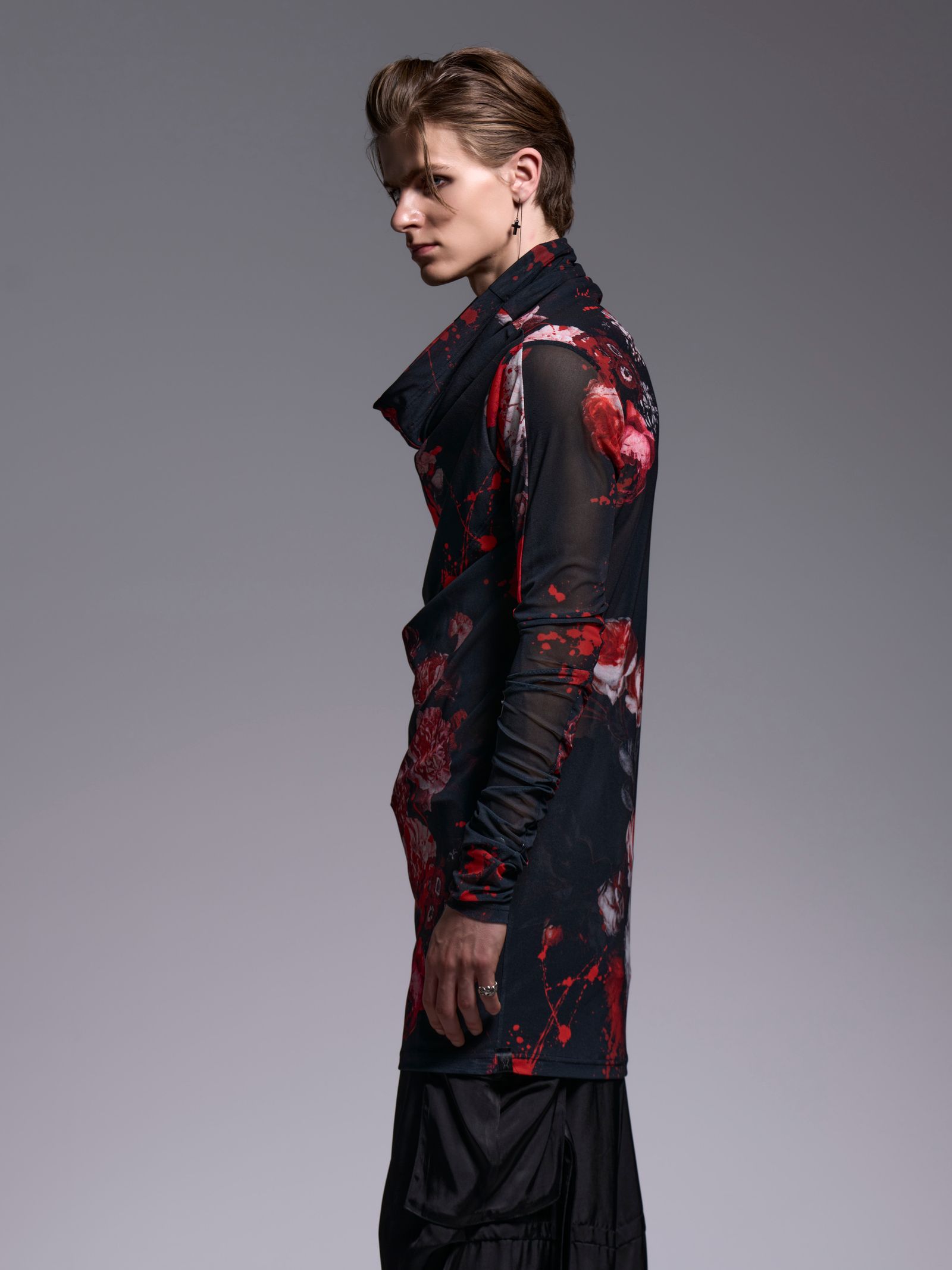 【予約品 1月4日(日) 締切】Loose High Neck / ルーズハイネック / ブラックフローラ